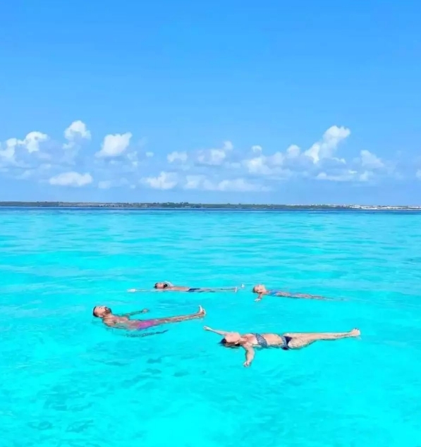 2-Day Zanzibar Marine Safari: Snorkeling & Diving Expedition